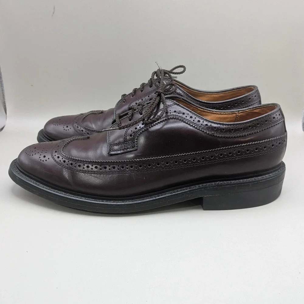 Vtg Dexter Dark Burgandy Wingtip Oxfords 100% Leather Made in the USA Size 8 1/2
